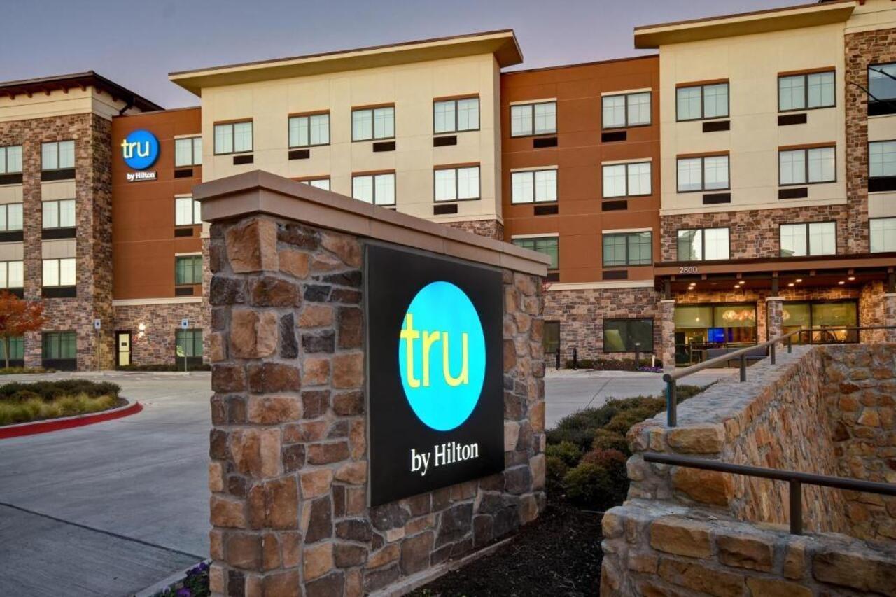 Tru By Hilton Dallas, Tx Hotel 3*
